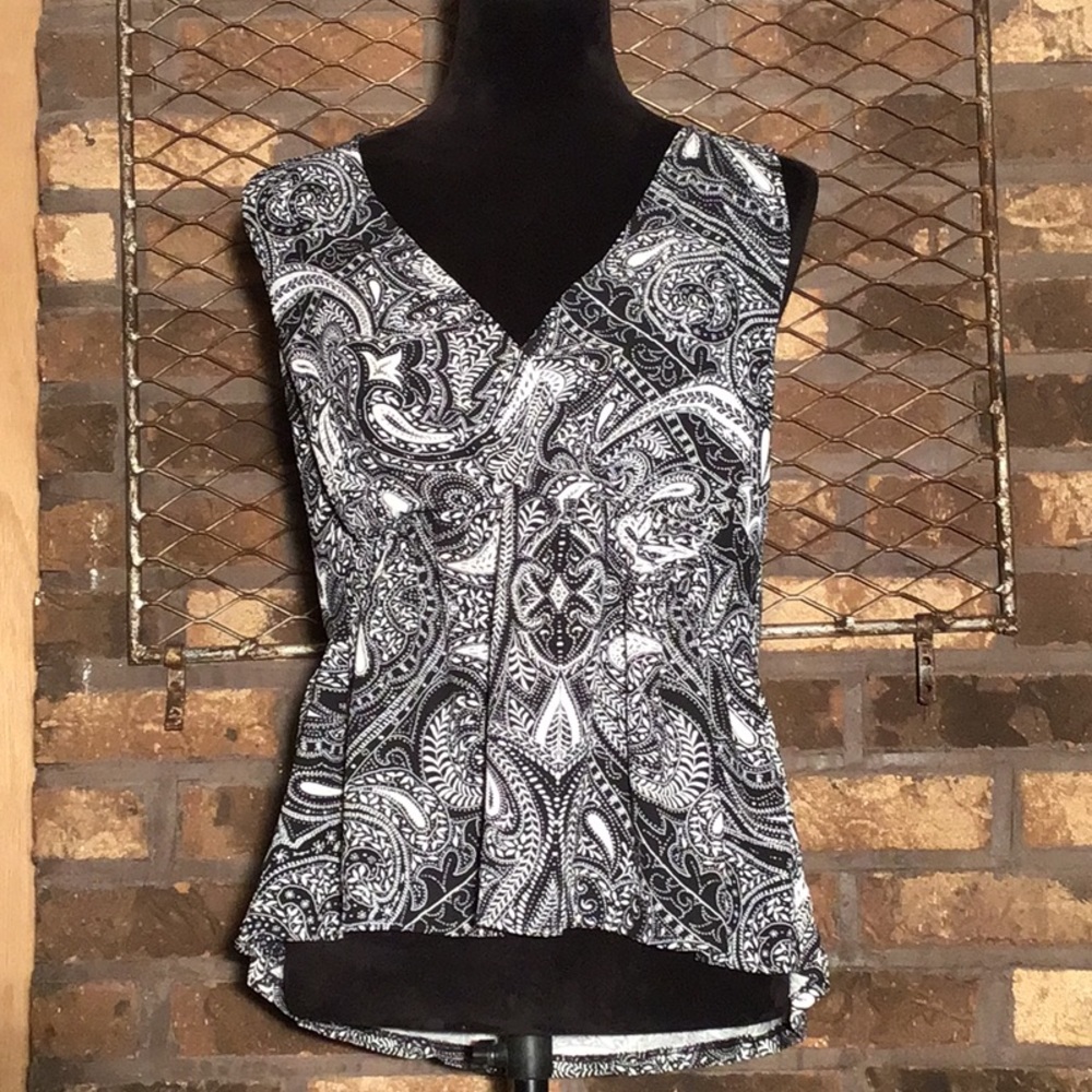 Loft sleeveless hi low faux wrap blouse black white paisley SP